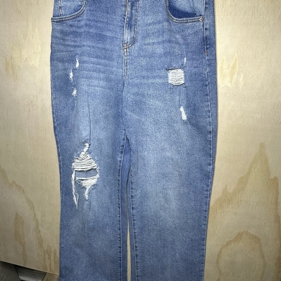 SO Super High Rise Wide Leg Jeans with Distressed Vintage Style Size 15 - Picture 3 of 10